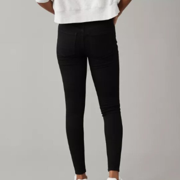American Eagle Dream High Waisted Jegging Women's Size 12 Short Black Jean - Picture 2 of 7